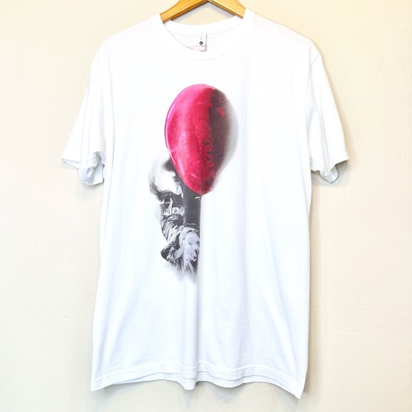 IT Movie 2017 Promo Premiere RARE Pennywise Red Balloon Logo Horror Unisex Tee - Picture 2 of 9